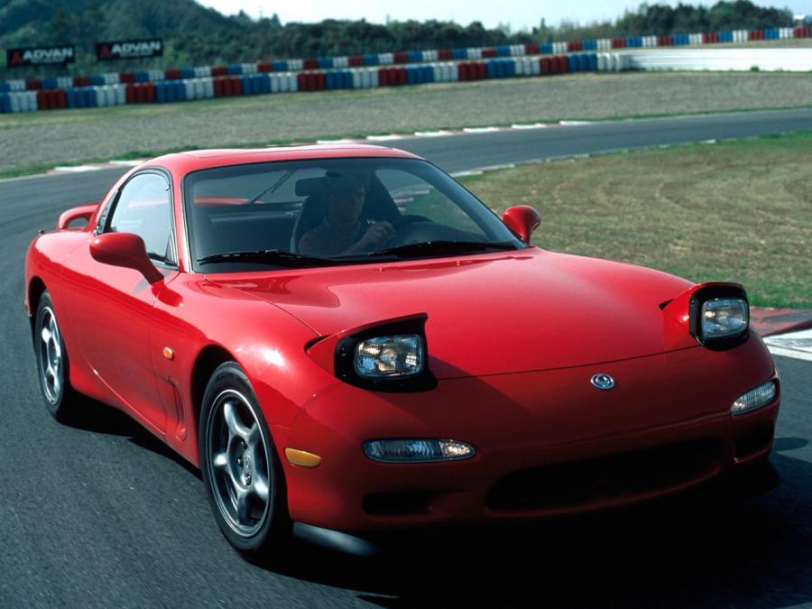  Mazda RX-7 (FD) 1991 года  (фото 4 из 16)